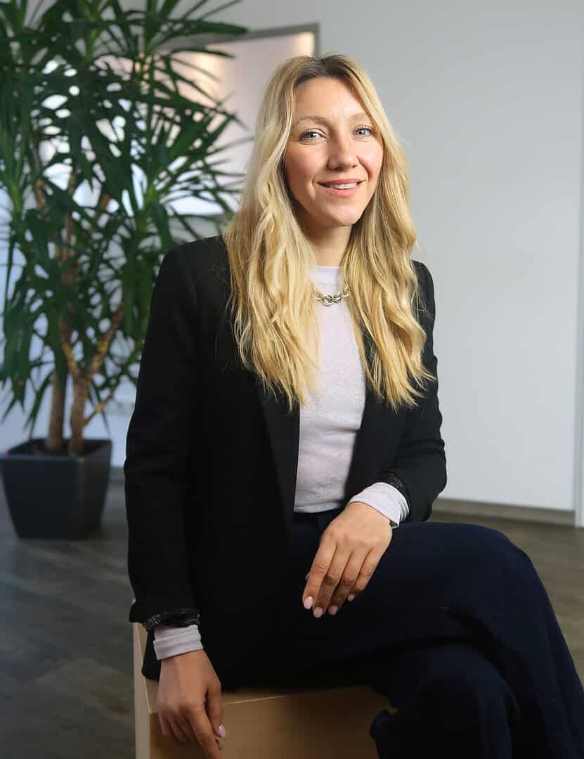 Alyona Rutzen, SEA & Paid Social Managerin bei Rheinwunder