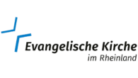 Zwei blaue Linien bilden ein Kreuz, daneben steht Evangelische Kirche im Rheinland.